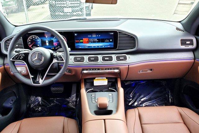 new 2025 Mercedes-Benz GLE 450 car, priced at $81,345