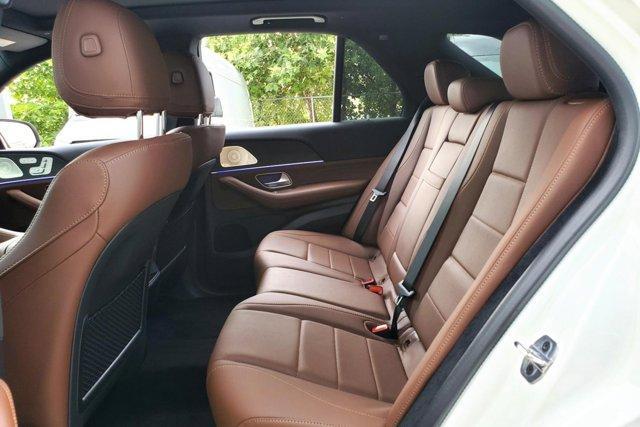 new 2025 Mercedes-Benz GLE 450 car, priced at $81,345