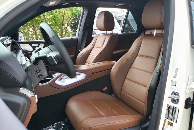 new 2025 Mercedes-Benz GLE 450 car, priced at $81,345