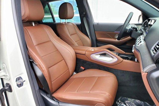 new 2025 Mercedes-Benz GLE 450 car, priced at $81,345