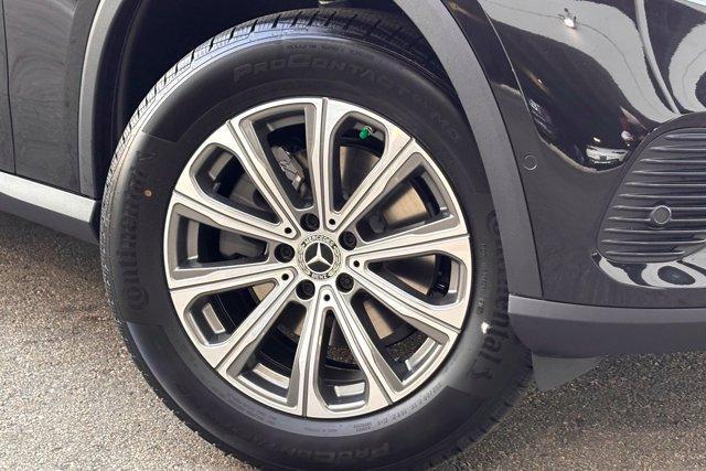 new 2026 Mercedes-Benz GLC 300 car, priced at $59,765