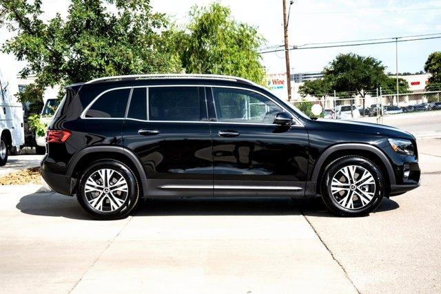 new 2025 Mercedes-Benz GLB 250 car, priced at $47,315