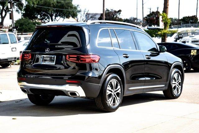 new 2025 Mercedes-Benz GLB 250 car, priced at $47,315