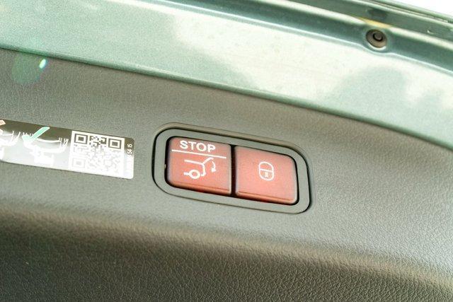 new 2026 Mercedes-Benz GLC 300 car, priced at $59,750