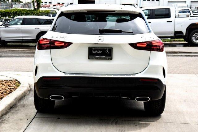 used 2025 Mercedes-Benz GLA 250 car, priced at $44,398