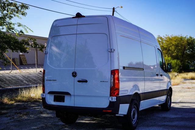 new 2025 Mercedes-Benz Sprinter 2500 car, priced at $58,812