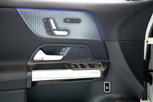 new 2025 Mercedes-Benz GLA 250 car, priced at $49,495