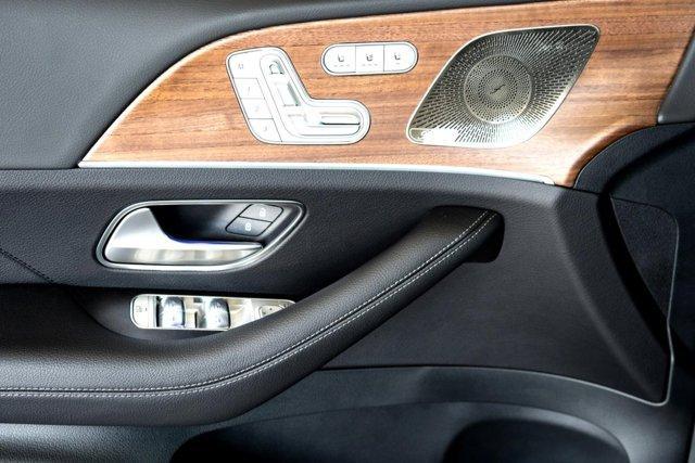 new 2025 Mercedes-Benz GLS 450 car, priced at $106,415