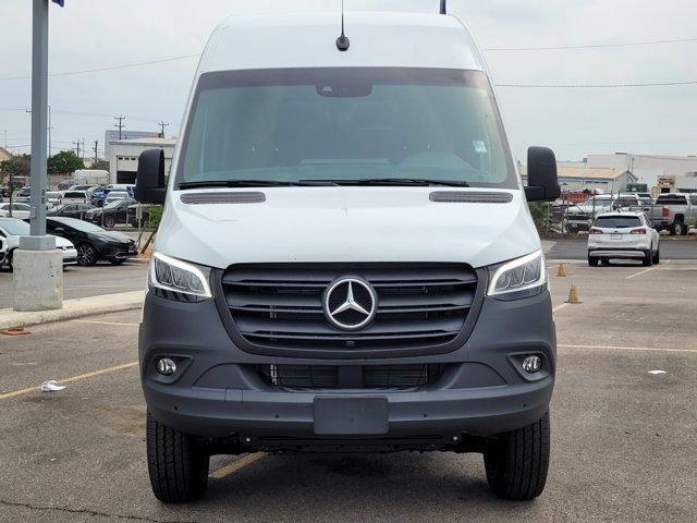 new 2024 Mercedes-Benz Sprinter 2500 car, priced at $76,526