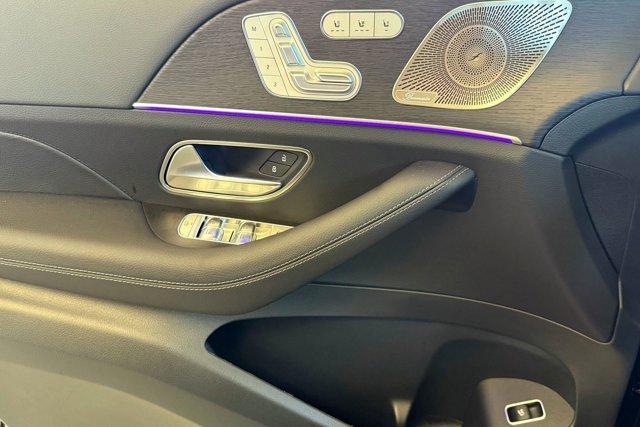 new 2026 Mercedes-Benz GLS 580 car, priced at $124,145