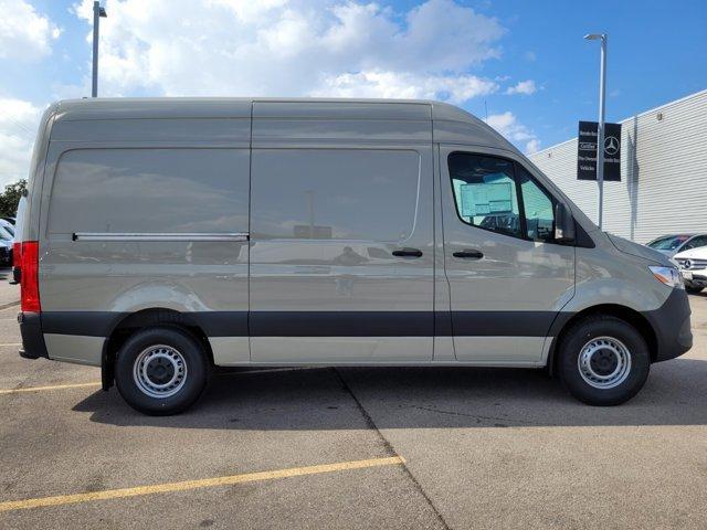 new 2024 Mercedes-Benz Sprinter 2500 car, priced at $64,718