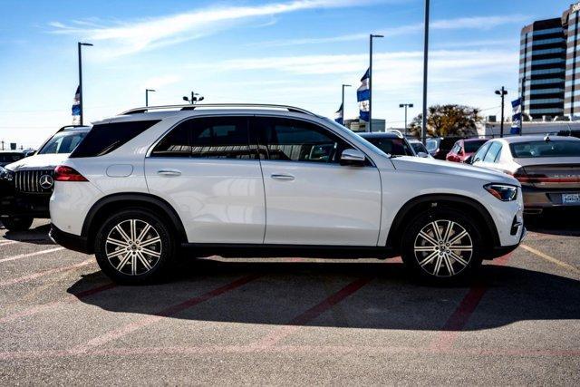 new 2025 Mercedes-Benz GLE 450 car, priced at $81,640