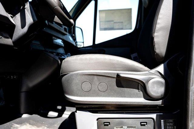 new 2025 Mercedes-Benz Sprinter 2500 car, priced at $56,809