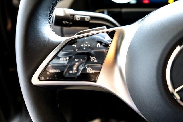 new 2025 Mercedes-Benz GLA 250 car, priced at $42,250