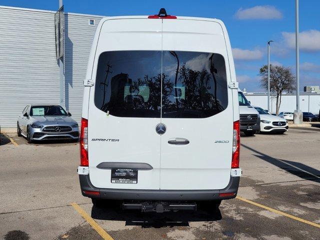 new 2024 Mercedes-Benz Sprinter 2500 car, priced at $72,600