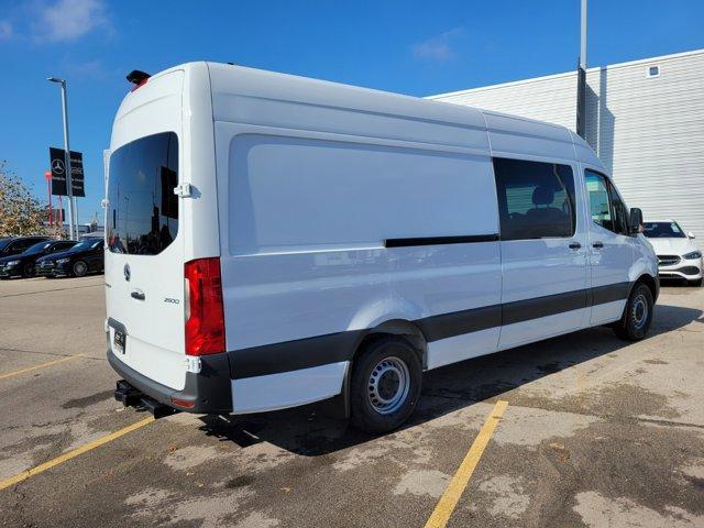 new 2024 Mercedes-Benz Sprinter 2500 car, priced at $72,600