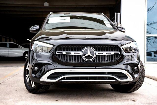 new 2025 Mercedes-Benz GLA 250 car, priced at $42,250