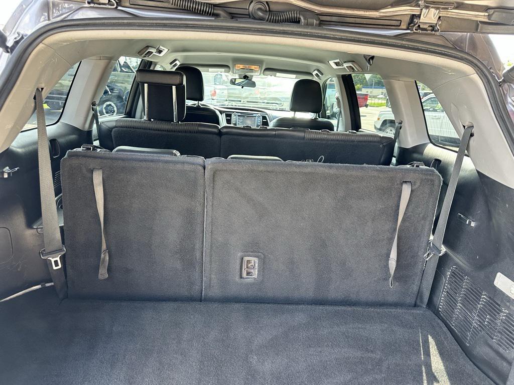 used 2017 Toyota Highlander car, priced at $14,995