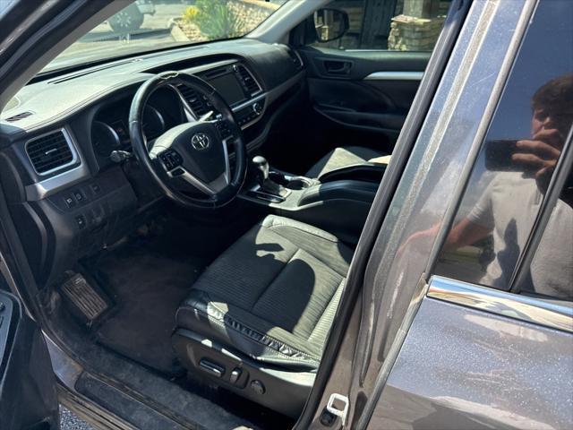 used 2017 Toyota Highlander car, priced at $14,995
