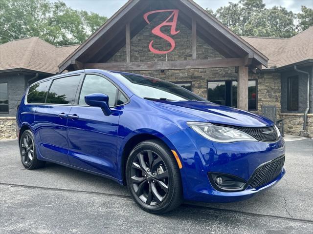 used 2020 Chrysler Pacifica car, priced at $22,941