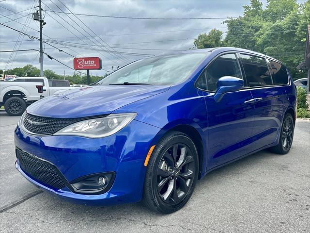 used 2020 Chrysler Pacifica car, priced at $22,305