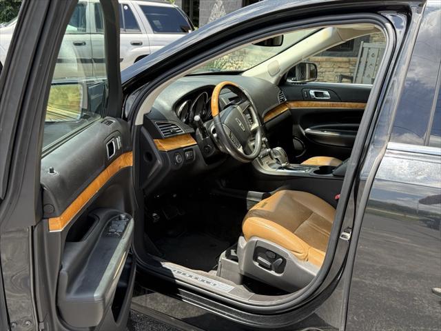 used 2012 Lincoln MKT car, priced at $10,114