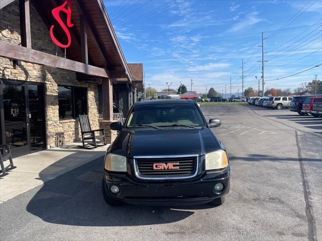 used 2004 GMC Envoy car, priced at $3,295