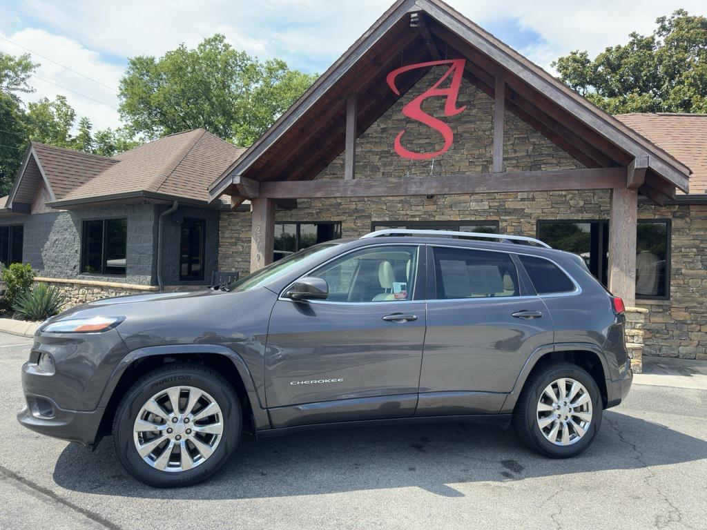 used 2018 Jeep Cherokee car, priced at $16,994