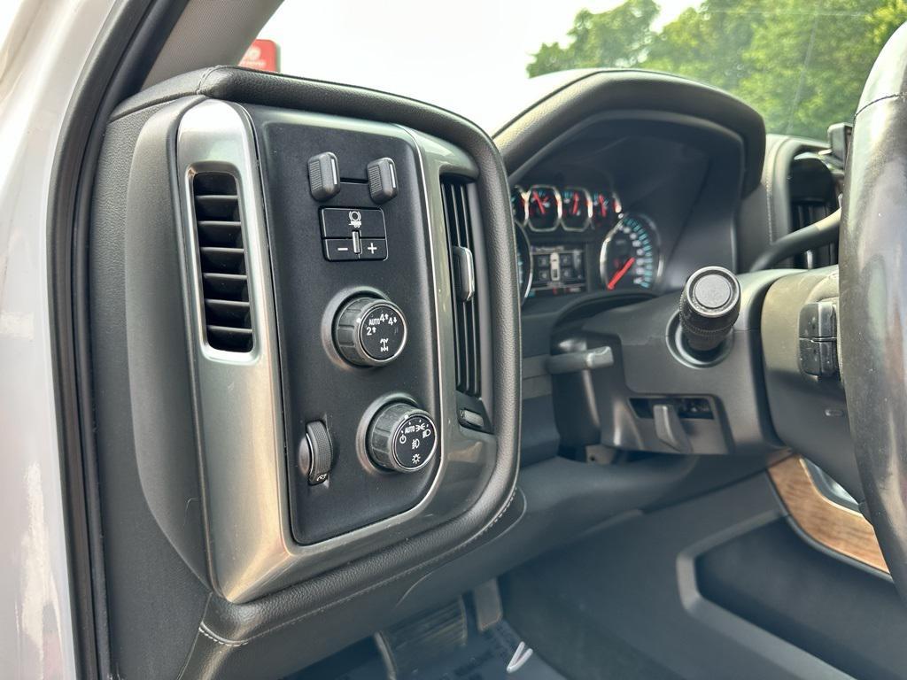used 2018 Chevrolet Silverado 1500 car, priced at $27,401