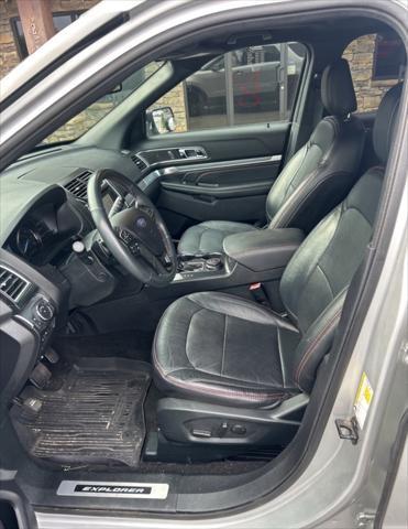 used 2012 Jeep Grand Cherokee car, priced at $8,994