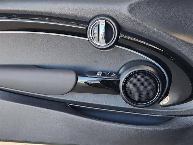 used 2024 MINI Hardtop car, priced at $38,991