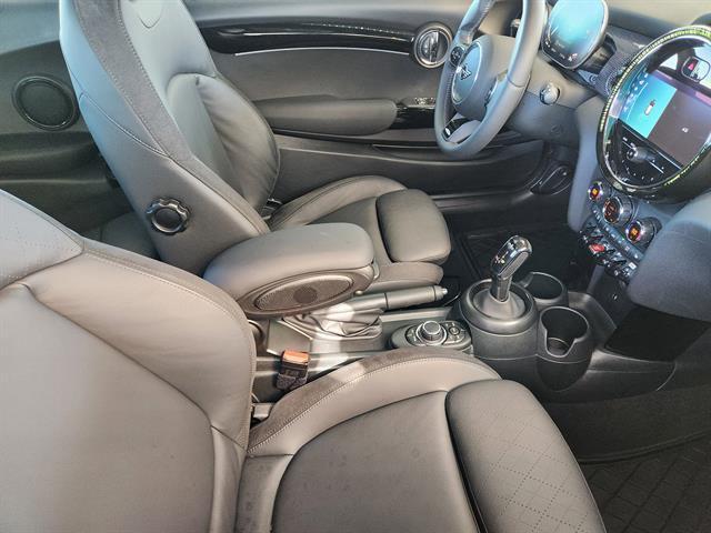 used 2024 MINI Hardtop car, priced at $38,991