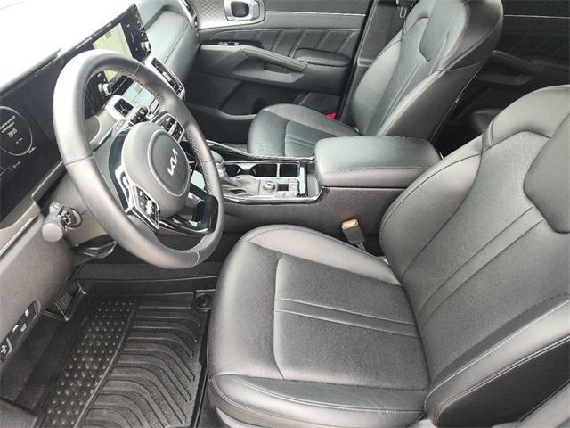 used 2023 Kia Sorento car, priced at $32,493