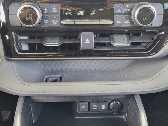 used 2021 Toyota Highlander car, priced at $27,783