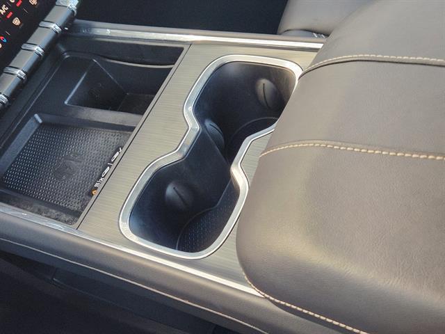 used 2024 GMC Acadia car, priced at $37,597