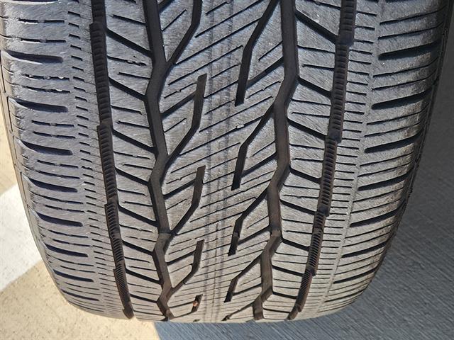 used 2024 GMC Acadia car, priced at $37,597