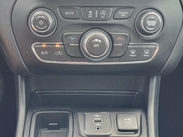 used 2019 Jeep Cherokee car, priced at $20,981