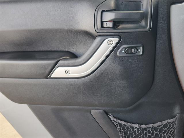 used 2016 Jeep Wrangler Unlimited car, priced at $20,991