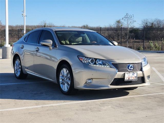 used 2014 Lexus ES 300h car, priced at $19,591