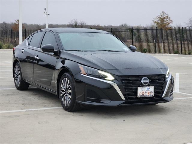 used 2023 Nissan Altima car, priced at $22,784