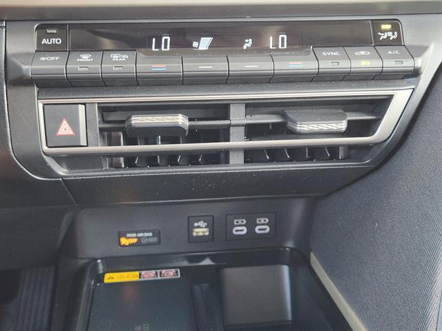 used 2025 Toyota Camry car, priced at $27,493