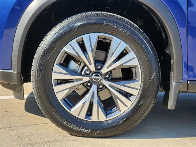 used 2023 Nissan Rogue car, priced at $20,392