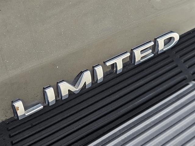 used 2018 Ford Expedition car, priced at $26,891