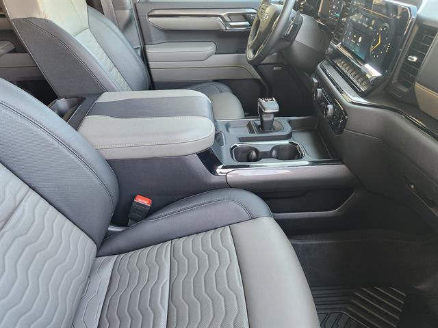 used 2025 Chevrolet Silverado 1500 car, priced at $65,993