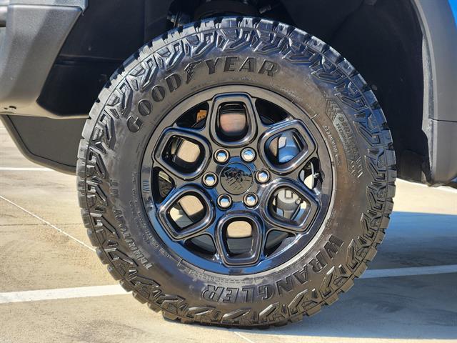 used 2025 Chevrolet Silverado 1500 car, priced at $65,993