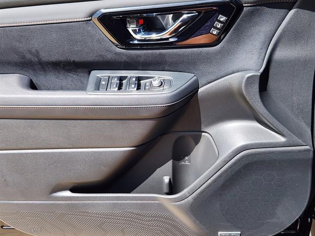 new 2025 Subaru Forester car, priced at $43,218