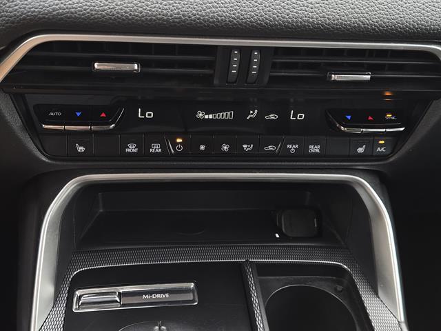 used 2024 Mazda CX-90 car, priced at $28,591