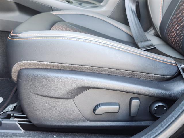 used 2025 Subaru Crosstrek car, priced at $31,992