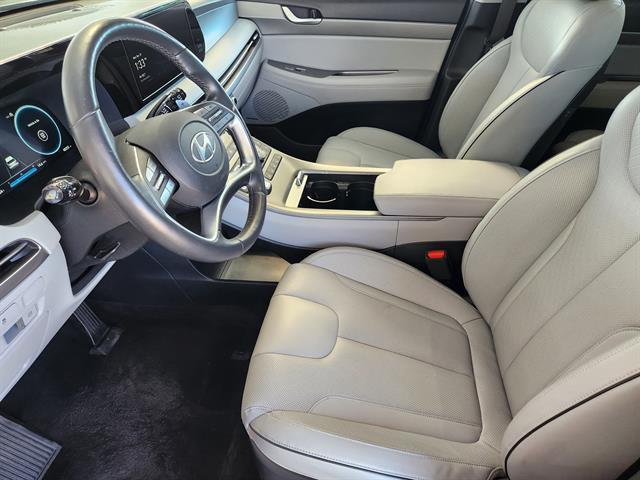 used 2024 Hyundai Palisade car, priced at $31,992