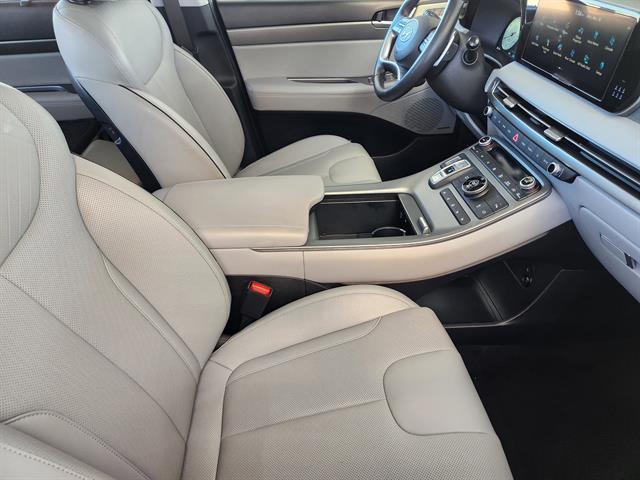 used 2024 Hyundai Palisade car, priced at $31,992